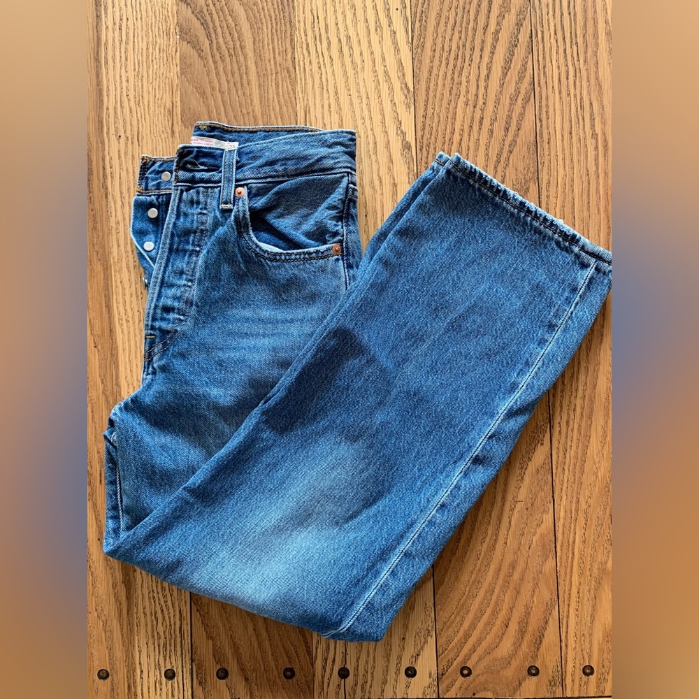 Levi's® Premium RIBCAGE STRAIGHT ANKLE WOMEN'S JEANS